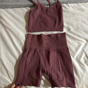 SET Active Dusty Rose Ribbed Set